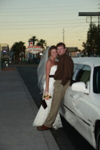 Las Vegas Sign Weddings 11