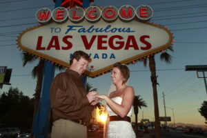 Las Vegas Sign Weddings 26