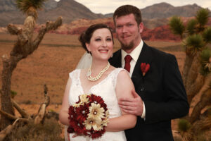 Red Rock Canyon Overlook Wedding