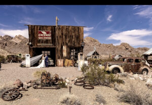 Scenic Vegas Wedding Chapel